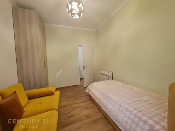 Tirane, jepet me qera Vile 2+1+Ballkon Kati 3, 120 m² 750 € (selite)