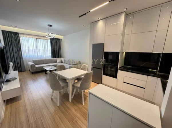 Tirane, jepet me qera apartament 1+1 Kati 4, 64 m² 500 € (astiri)