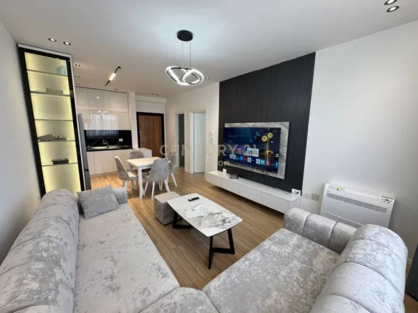 Tirane, jepet me qera apartament 1+1 Kati 4, 64 m² 500 € (astiri)