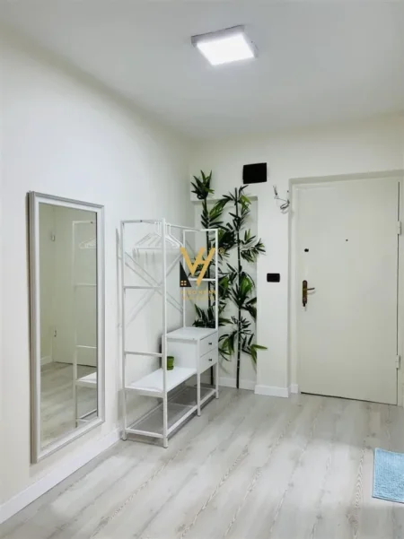 Tirane, shitet apartament 1+1+Ballkon Kati 4, 65 m² 206.000 € (STADIUMI DINAMO)