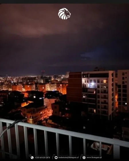 Tirane, jap me qera apartament 2+1+Aneks+Ballkon , 100 m² 900 € 