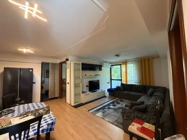 Tirane, shitet apartament 2+1 Kati 3, 101 m² 280.000 € (Myslym Shyr)
