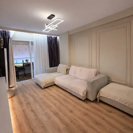 Tirane, shitet apartament 2+1+Ballkon Kati 1, 112 m² 358.720 € (355693414015)