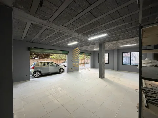 Tirane, jepet me qera magazine Kati 0, 95 m² 750 € (Don Bosko)
