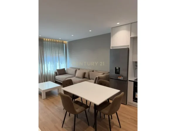 Tirane, shitet apartament 1+1+Ballkon Kati 5, 59 m² 130.000 € (xibraku)