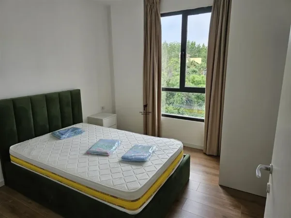 Tirane, jepet me qera apartament 2+1 Kati 3, 80 m² 550 € (RRUGA E DIBRES)
