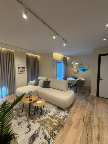 Durres, shitet apartament 1+1 Kati 5, 60 m² 110.000 € (Golem)