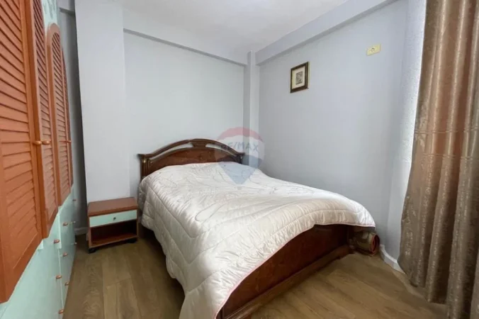 Tirane, shitet apartament 1+1+Ballkon Kati 2, 64 m² 89.000 € (Fresku)