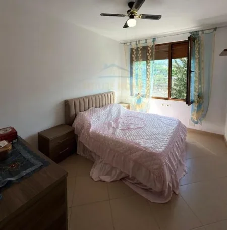 Tirane, shitet apartament 2+1 Kati 3, 87 m² 132.000 € (lugano 2 , rruga e dajtit)