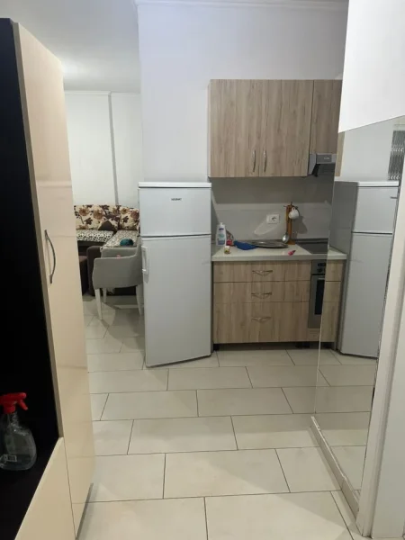 Tirane, jepet me qera apartament 2+1 Kati 3, 90 m² 600 € (Vlora)
