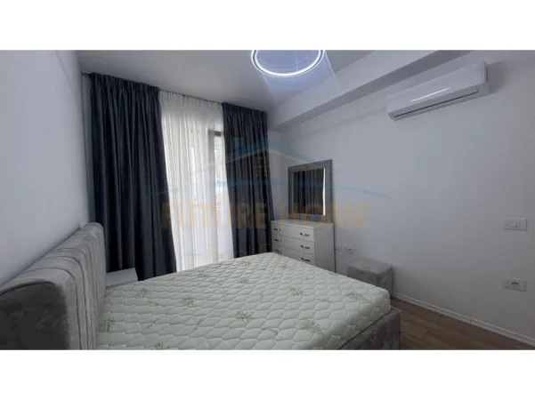 Tirane, jepet me qera apartament 1+1+Ballkon Kati 5, 65 m² 500 € (Urban Gate)