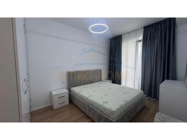 Tirane, jepet me qera apartament 1+1+Ballkon Kati 5, 65 m² 500 € (Urban Gate)