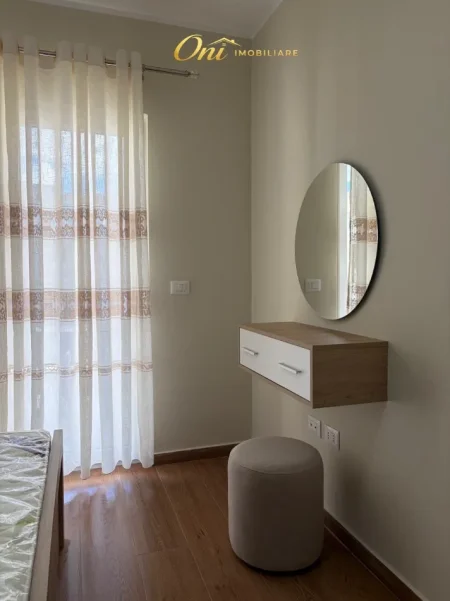 Tirane, jepet me qera apartament 1+1 Kati 6, 75 m² 530 € (KOMPLEKSI AURA)