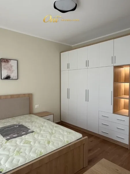 Tirane, jepet me qera apartament 1+1 Kati 6, 75 m² 530 € (KOMPLEKSI AURA)