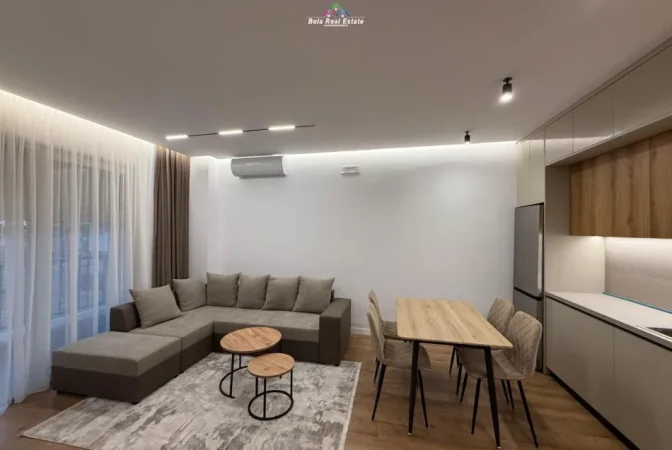 Tirane, jepet me qera apartament 1+1+Ballkon Kati 2, 65 m² 520 € (univers city)