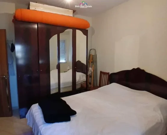 Tirane, jepet me qera apartament 1+1+Ballkon Kati 6, 61 m² 420 € (xhanfize keko)
