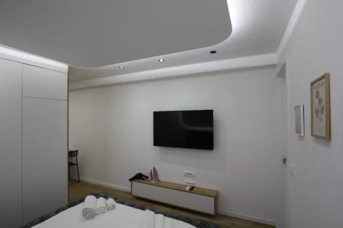 Shqiperi, jepet me qera garsonier 1+1 Kati 0, 40 m² 55.000 € (Muhamed Gjollesha)
