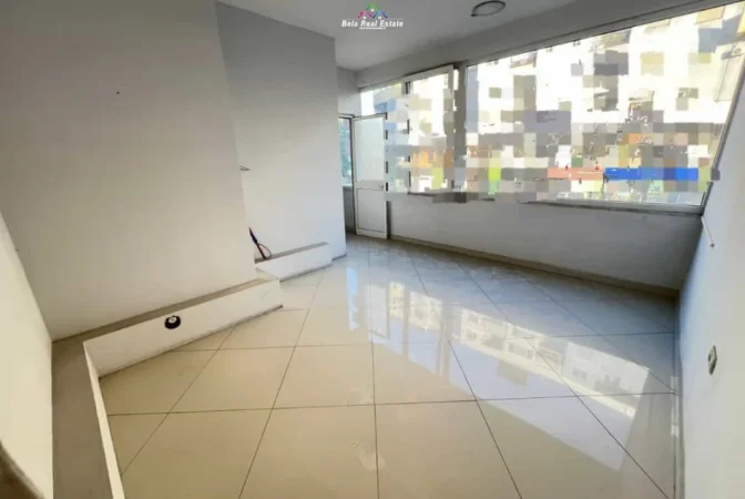 Tirane, jepet me qera ambjent biznesi Kati 2, 160 m² 2.000 € (teodor keko)