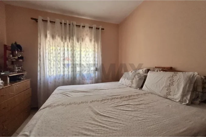 Vlore, jepet me qera apartament 2+1 Kati 2, 120 m² 600 € (Blv.Isamil Qemali, Vlore)