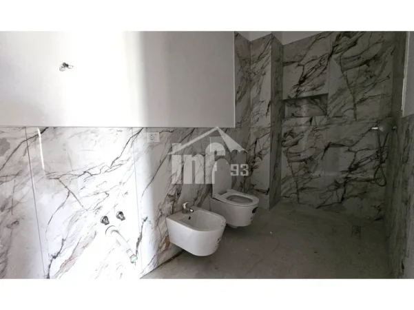 Tirane, shitet apartament 2+1 Kati 2, 126 m² 252.000 € (REZIDENCA “PORTA TIRANA E RE”)