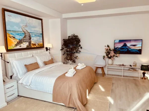 Tirane, shitet apartament 1+1 Kati 4, 50 m² 175.000 € (BLLOKU)