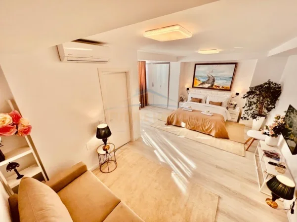 Tirane, shitet apartament 1+1 Kati 4, 50 m² 175.000 € (BLLOKU)