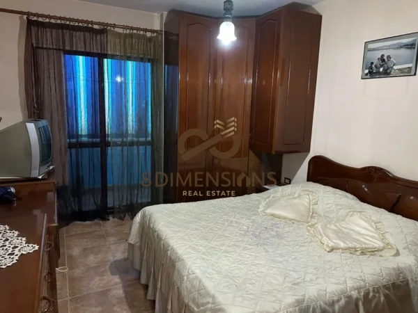Tirane, shitet apartament 3+1+Ballkon Kati 2, 96 m² 350.000 € (bllok)