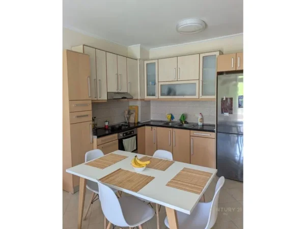 Tirane, jepet me qera apartament 1+1 Kati 3, 66 m² 450 € (kodra e diellit 1)