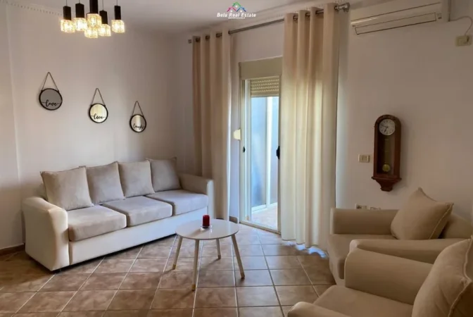 Tirane, jepet me qera apartament 1+1 Kati 3, 70 m² 370 € (Rruga Muhamet Deliu)