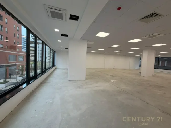 Tirane, jepet me qera zyre Kati 1, 566 m² 11.500 € 