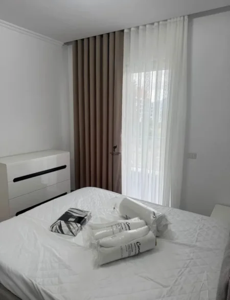 Tirane, jepet me qera apartament 1+1 Kati 1, 65 m² 600 € (STACIONI I TRENIT)