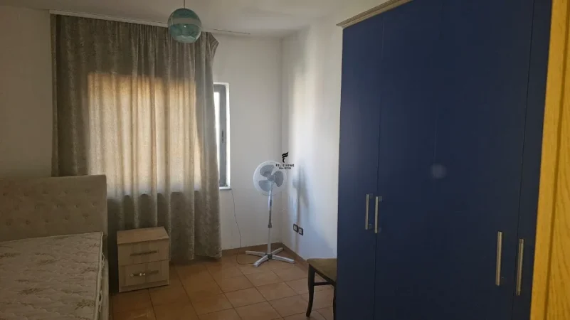 Tirane, jepet me qera apartament 2+1 Kati 8, 80 m² 550 € (21 DHJETORI)