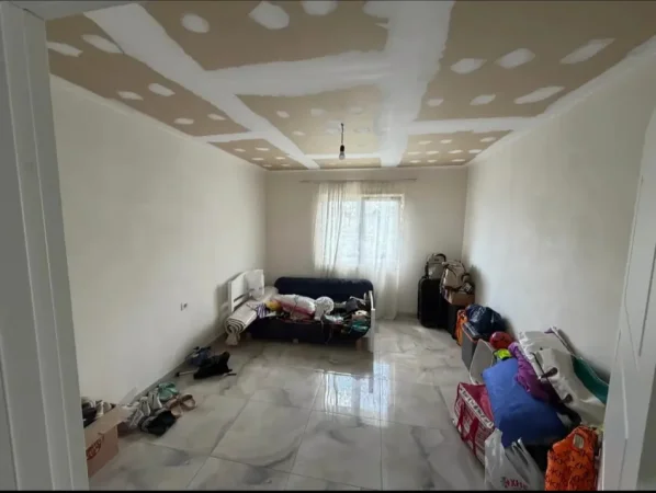 Shkoder, shitet apartament 2+1+Aneks+Ballkon Kati 2, 81 m² 125.000 € 