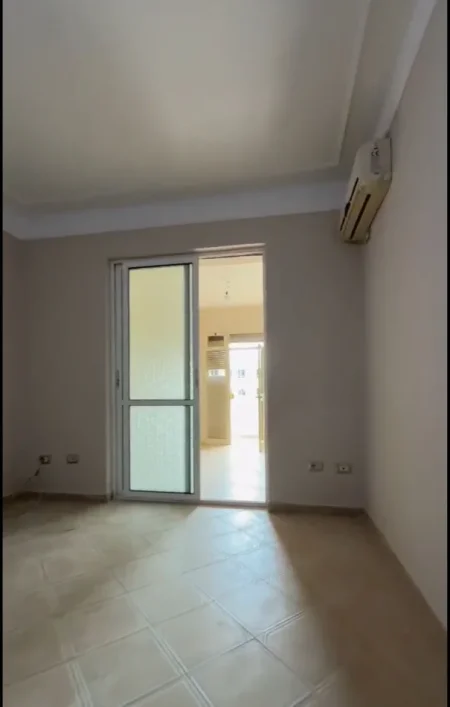 Tirane, shitet apartament 2+1 , 68 m² 160.000 € 