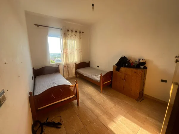 Tirane, shitet apartament 2+1 Kati 5, 90 m² 95.000 € 