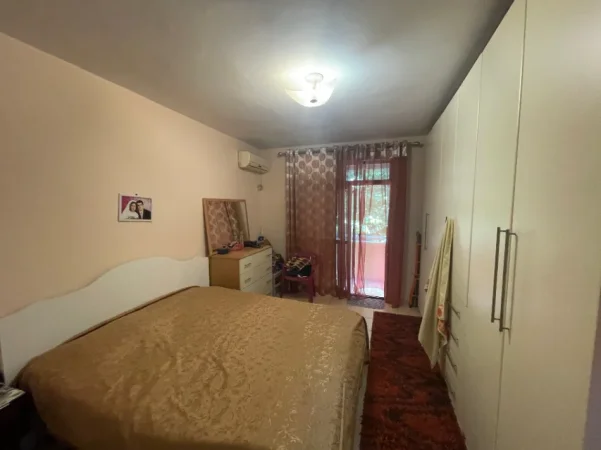 Durres, shitet apartament 2+1+Ballkon Kati 3, 94 m² 220.000 € (Gjykata e Rrethit Gjyqësor)