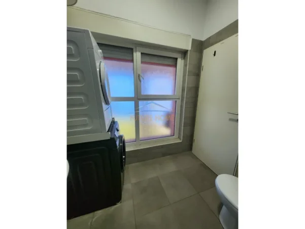 Tirane, shitet garsonier 1+1 Kati 2, 41 m² 84.000 € (Ali Demi)