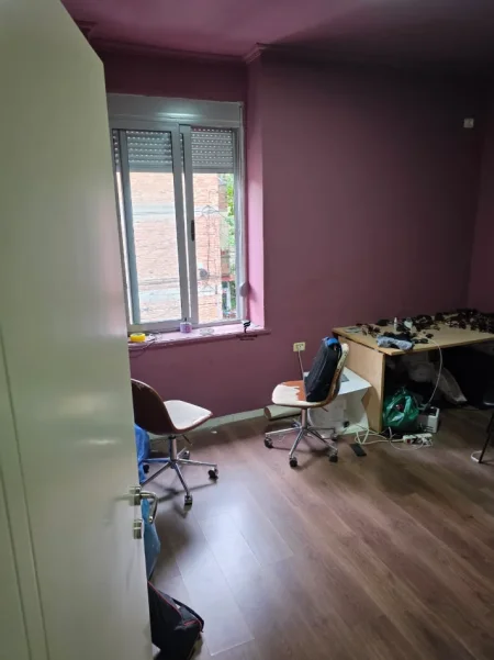 Tirane, jepet me qera zyre Kati 2, 74 m² 550 € (STADIUMI DINAMO)