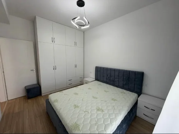 Tirane, jepet me qera apartament 1+1 Kati 4, 69 m² 500 € (Astir, Urban Gate)
