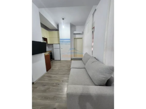 Tirane, shitet garsonier Kati 2, 43 m² 85300 € (Kompleksi Mangalem, Ali Demi)