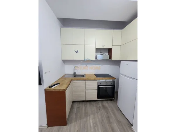 Tirane, shitet garsonier Kati 2, 43 m² 85300 € (Kompleksi Mangalem, Ali Demi)