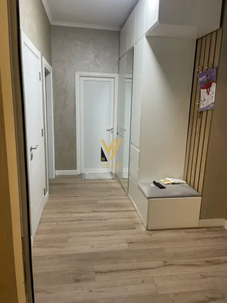 Tirane, jepet me qera apartament 1+1+Ballkon Kati 3, 75 m² 670 € (KOPSHTI BOTANIK)