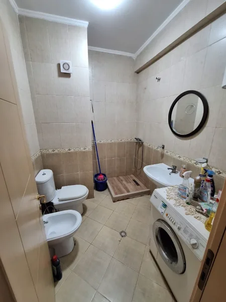 Shqiperi, jepet me qera apartament 2+1+Ballkon Kati 4, 64 m² 550 € (Kristal Center)