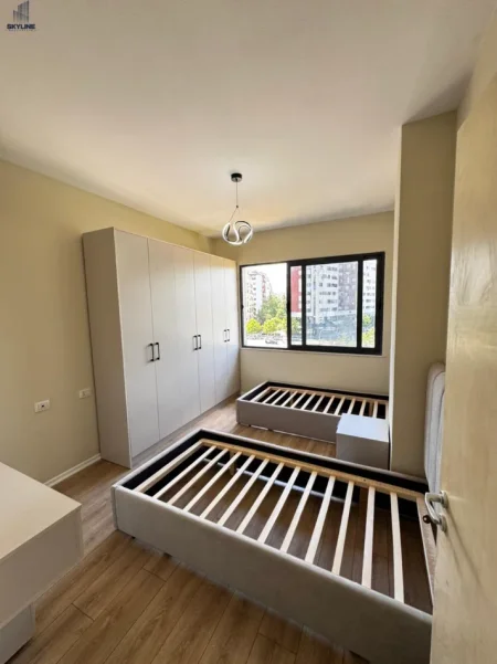 Tirane, shitet apartament 2+1 Kati 4, 74 m² 145.000 € (Astir)