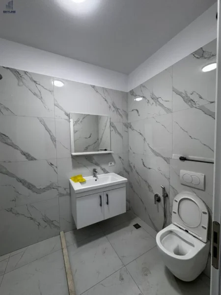 Tirane, shitet apartament 2+1 Kati 4, 74 m² 145.000 € (Astir)