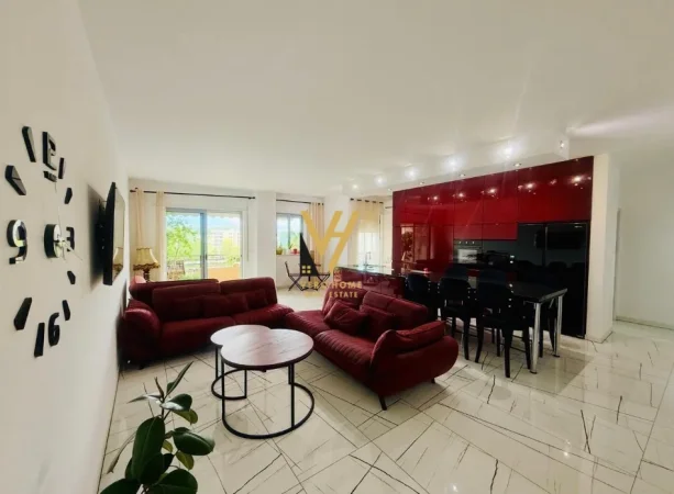 Tirane, jepet me qera apartament 2+1+Ballkon Kati 4, 137 m² 1.200 € (LIQENI I THATE)