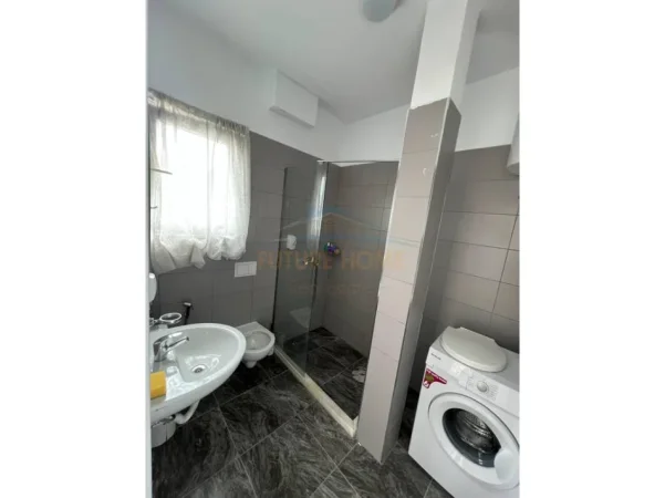Tirane, shitet apartament 2+1+Ballkon Kati 9, 86 m² 180.000 € (SELITE)