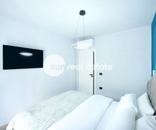 Shkoder, jepet me qera garsonier 1+1 Kati 0, 25 m² (PARRUCE)
