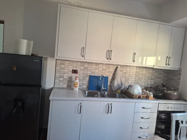 Tirane, jepet me qera apartament 1+1 Kati 2, 71 m² 450 € 