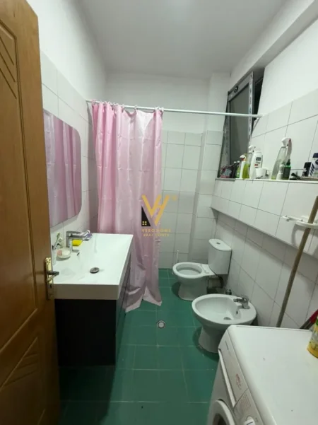 Durres, shitet apartament 1+1+Ballkon Kati 3, 63 m² 63.000 € (SHKEMBI I KAVAJES)